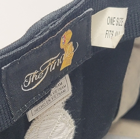 Los Angeles Lakers NBA Champions 2010 Adidas Official Locker Room Fitted Cap Hat - Picture 3 of 9